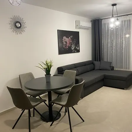 Delux Ferienwohnung-polarstarbeach Nr 102 Am Sweti شقة